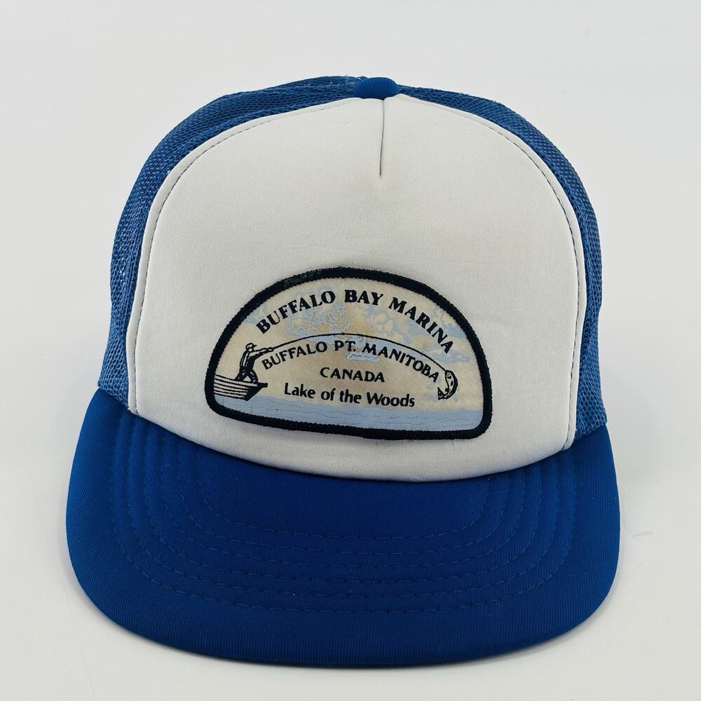 Vintage 80’s Trucker Hat Cap Snapback Lake Of The Woods Canada Fishing Walleye
